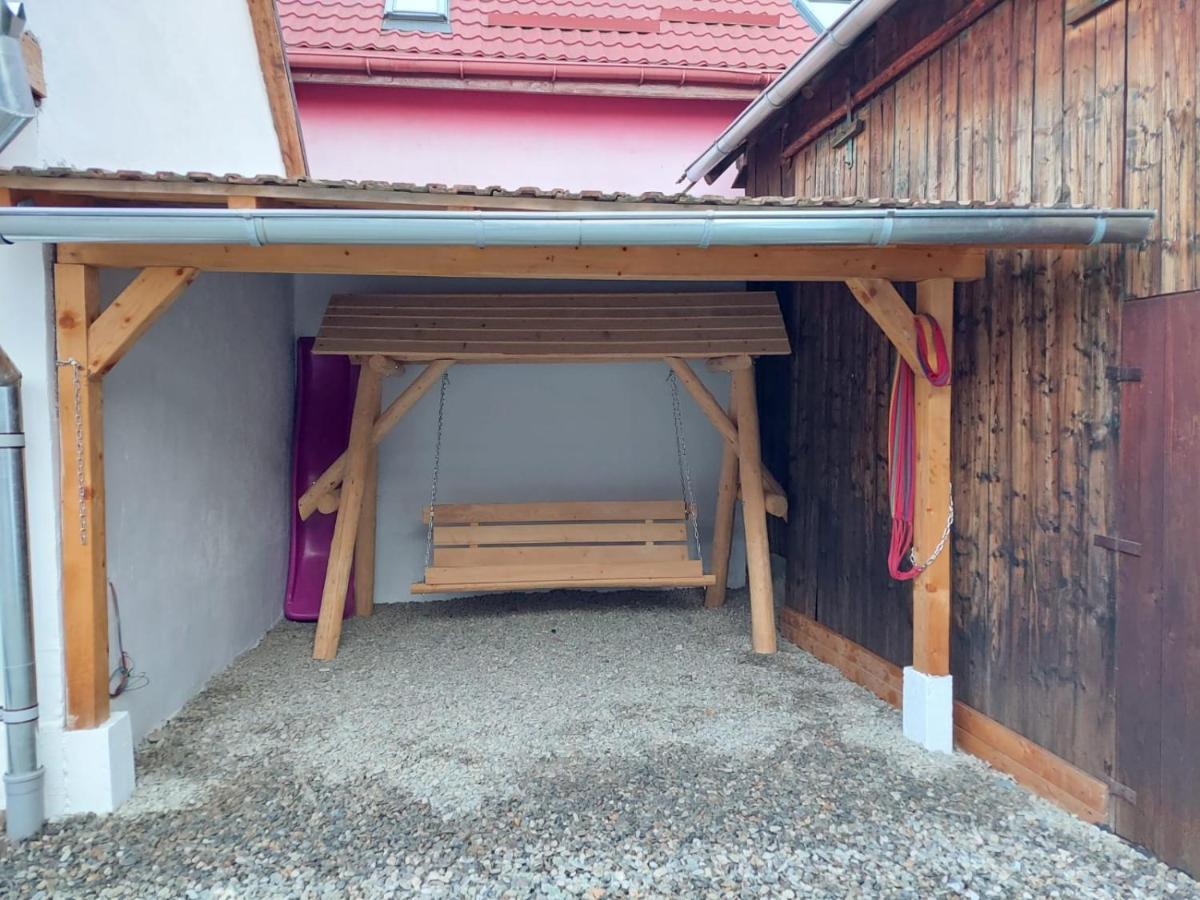 Casuta De Sub Munte Cartisoara Villa Eksteriør billede