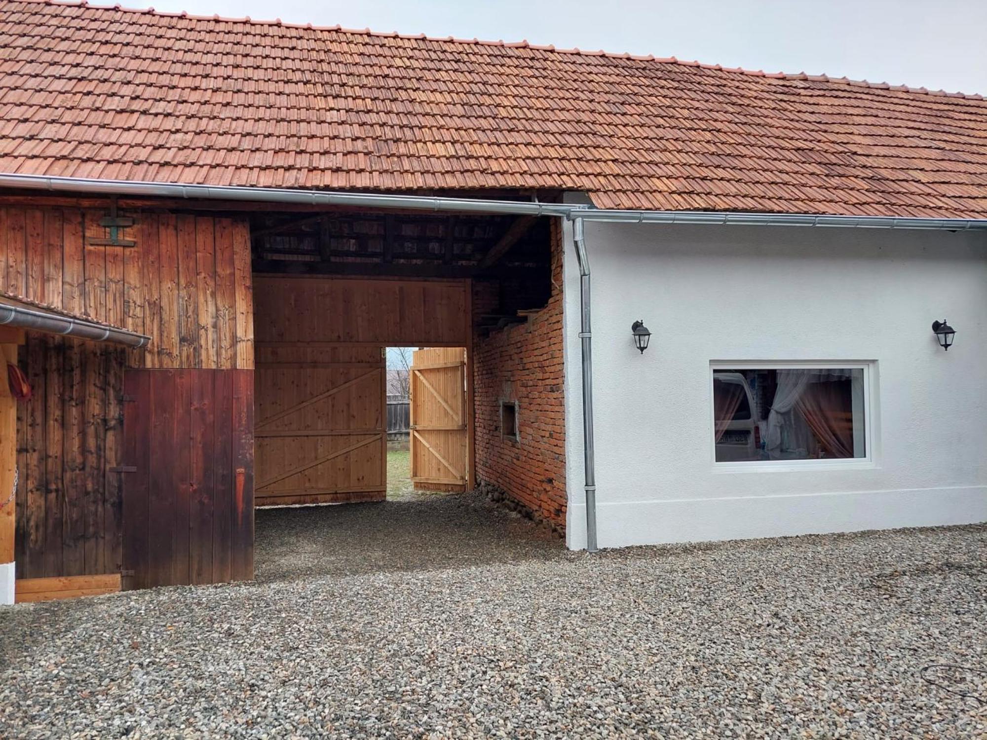 Casuta De Sub Munte Cartisoara Villa Eksteriør billede